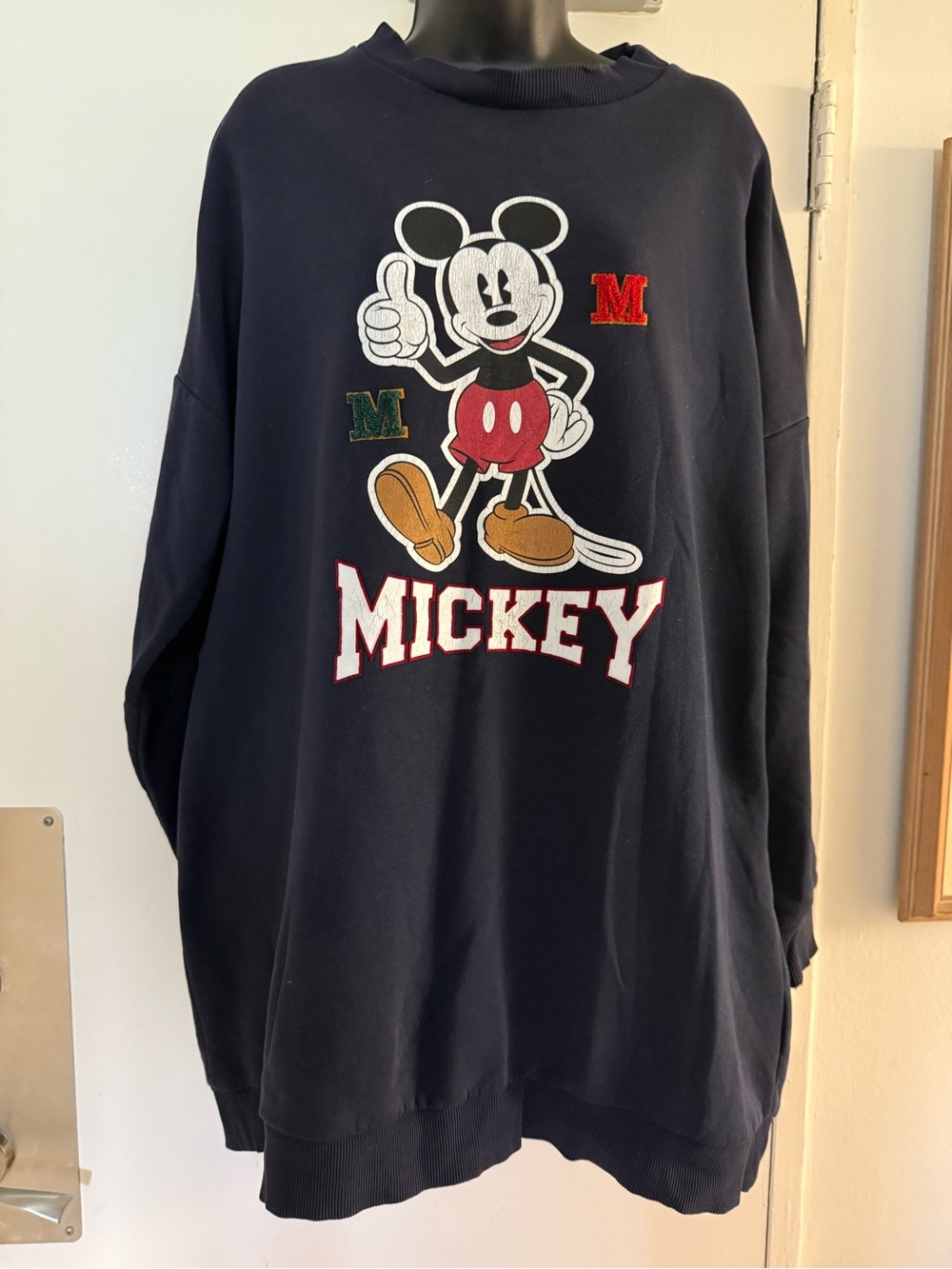 Disney x C&A Mickey Mouse Crewneck Sweatshirt Navy Size L Oversized